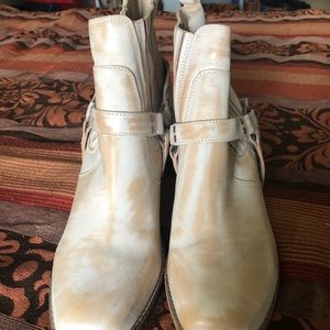 Ankle booties size 8.5